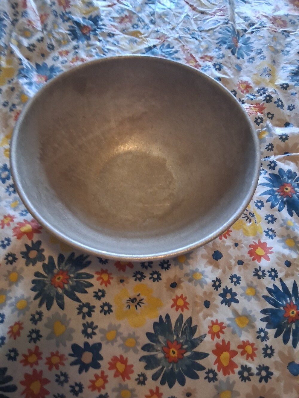Large Aluminim 11 Inch Mixing Bowl - Silver Finish